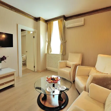 Pelikan Otel